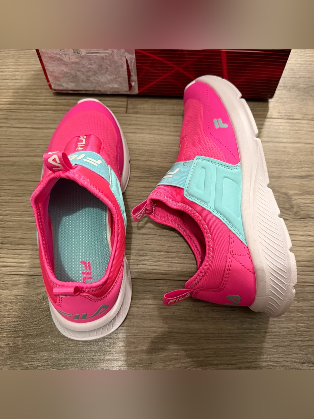 FILA Landbuzzer Little Kid Girls Running Shoes